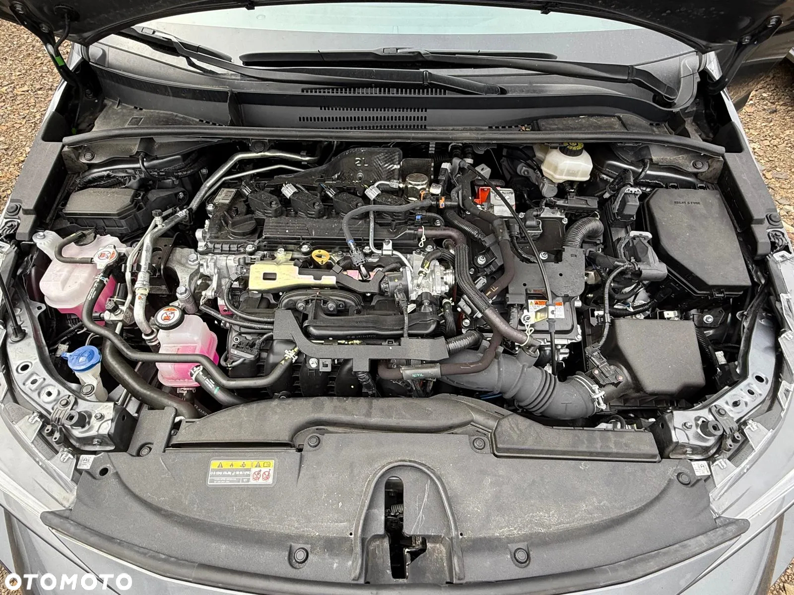 Toyota Corolla 2.0 Hybrid GR Sport - 12