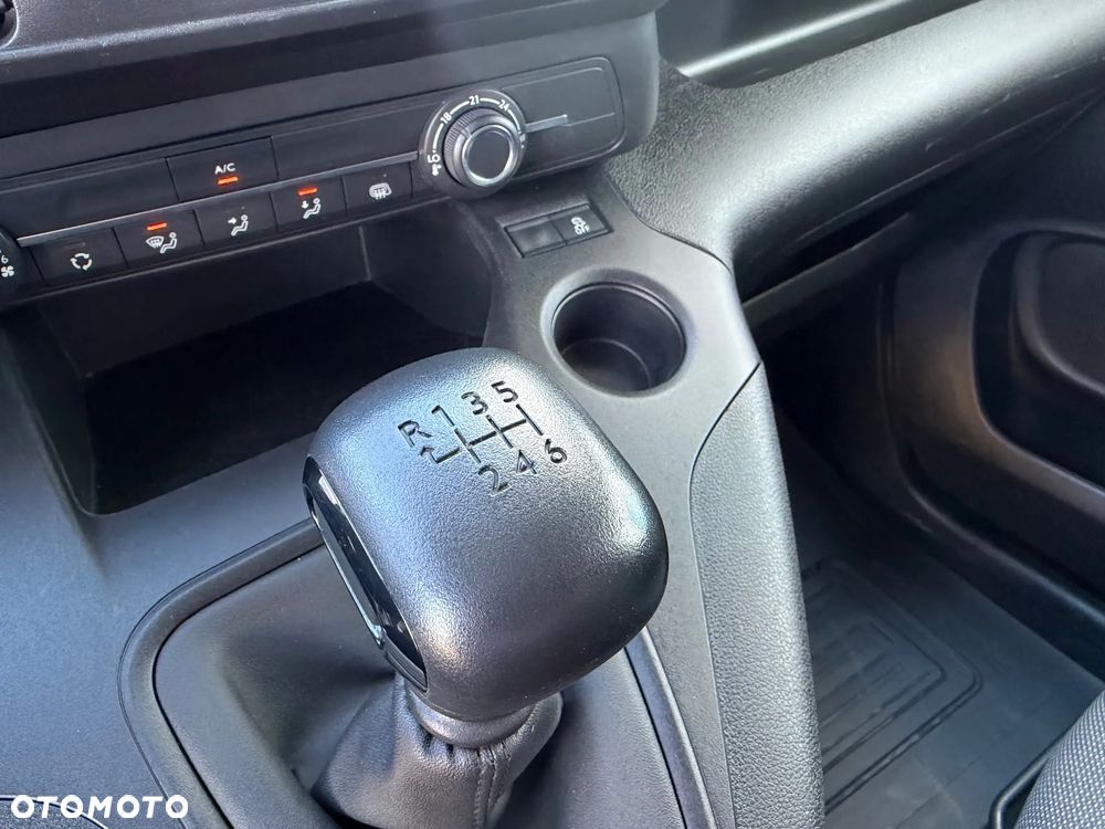 Toyota Proace City - 14