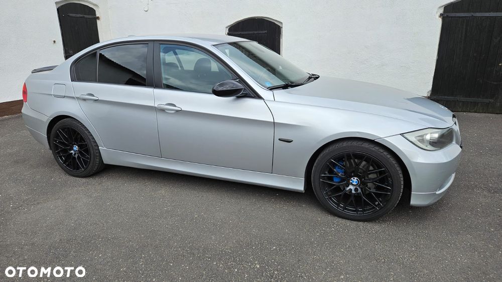 BMW Seria 3 - 1