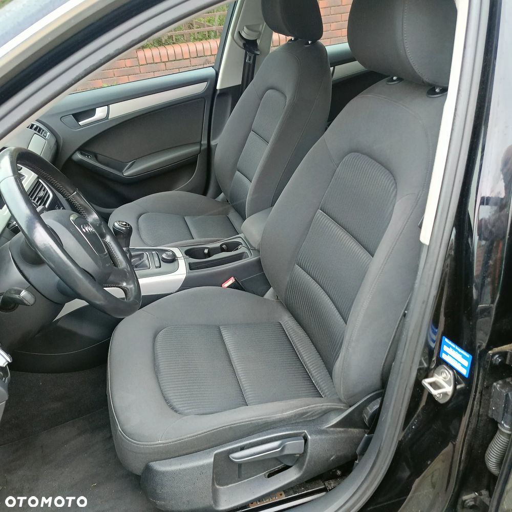 Audi A4 Limousine - 10