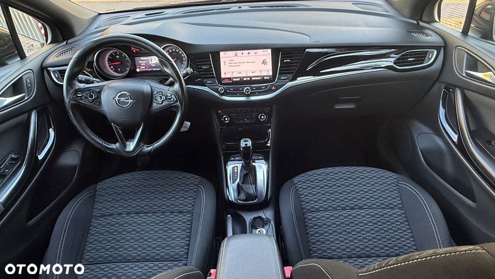Opel Astra 1.4 T Dynamic S&S - 31