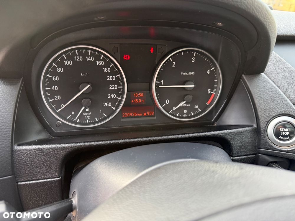 BMW X1 xDrive20d - 12