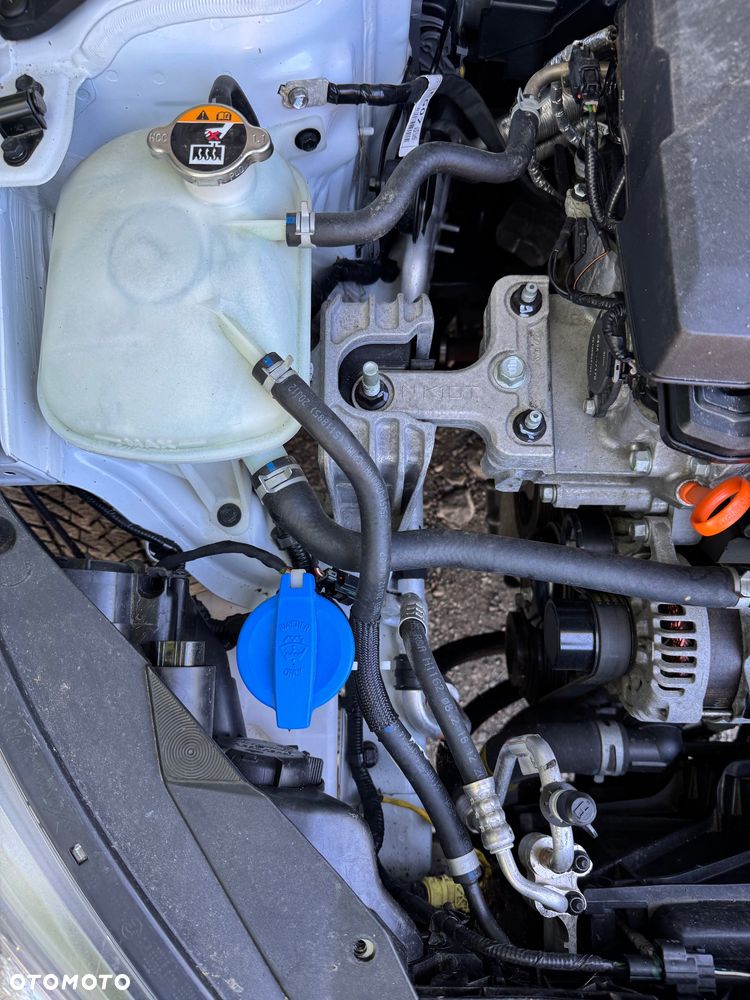 Kia Ceed - 12