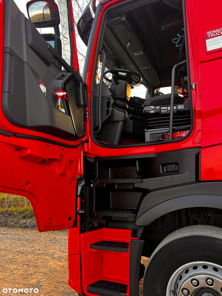 Renault Gama T 520 - 17