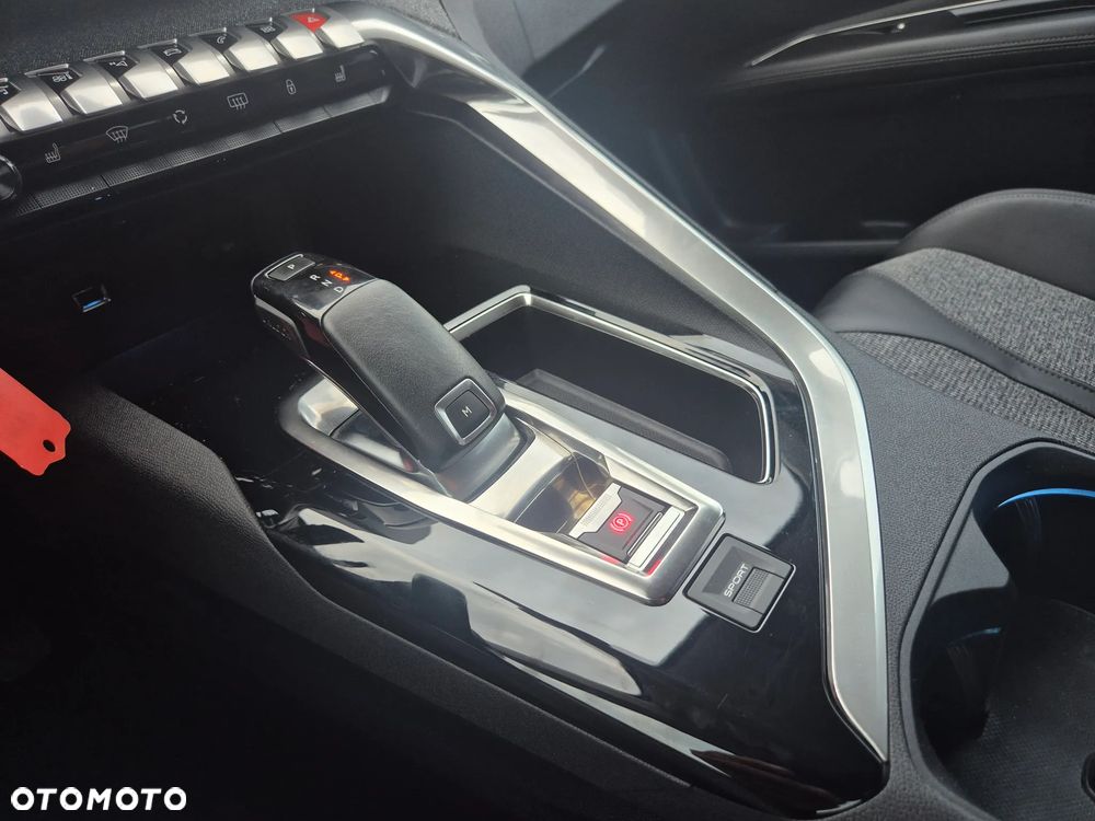 Peugeot 3008 - 34