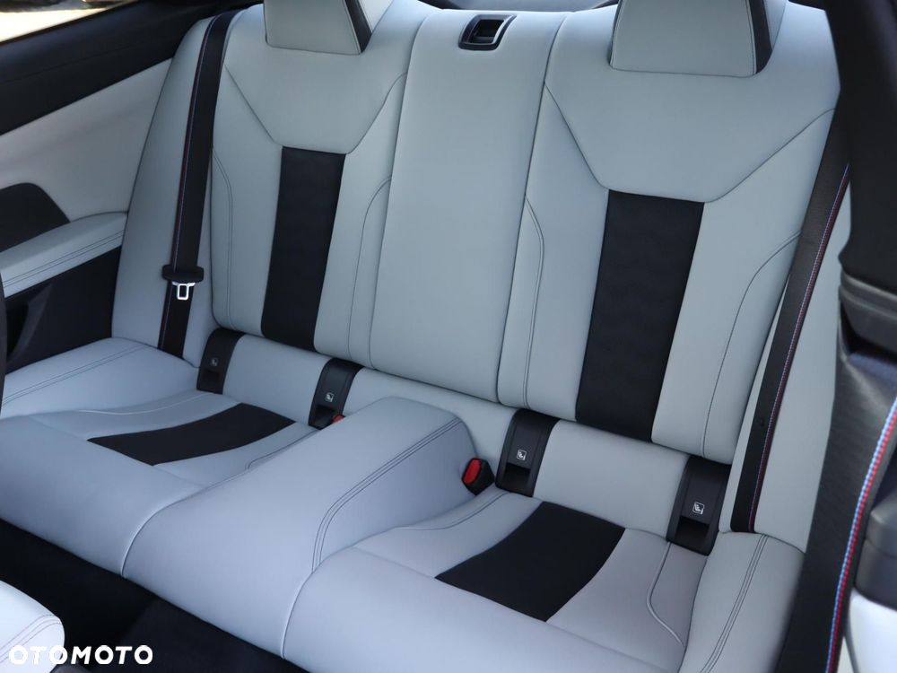 BMW M4 Competition M xDrive - 9