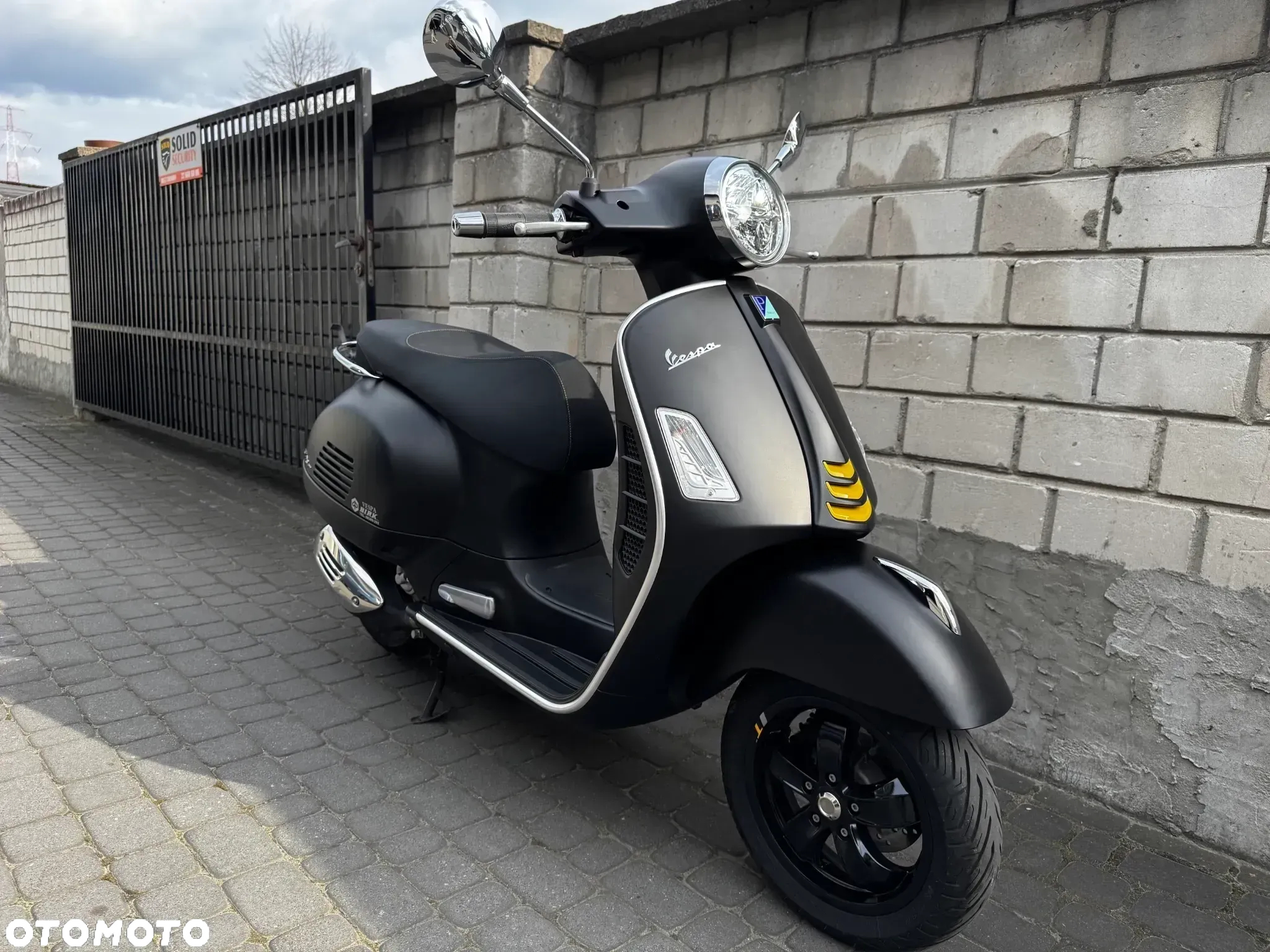 Vespa GTS - 10