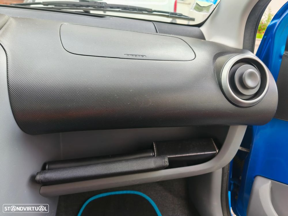 Toyota Aygo Standard - 13