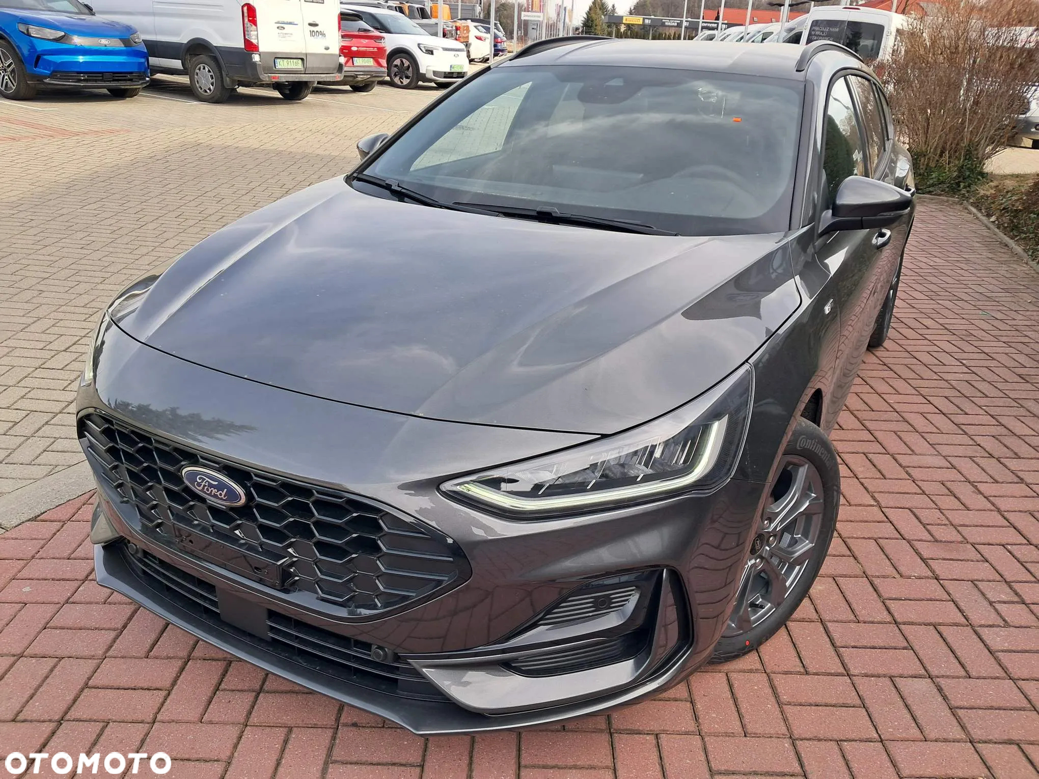 Ford Focus 1.0 EcoBoost mHEV ST-Line X - 6