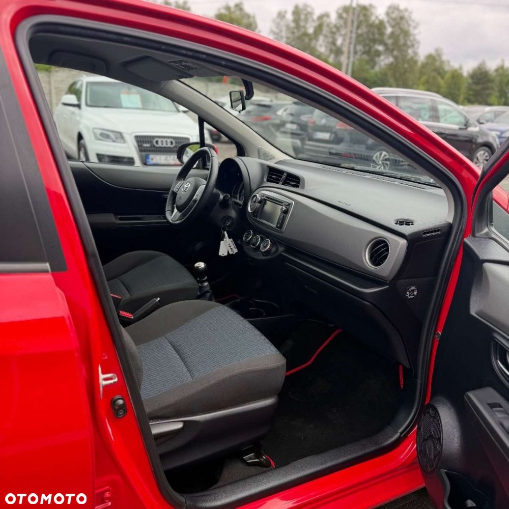 Toyota Yaris 1.33 Selection Platinum - 39