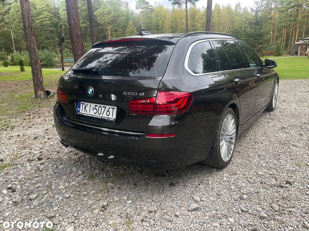 BMW Seria 5 520d xDrive Luxury Line - 6