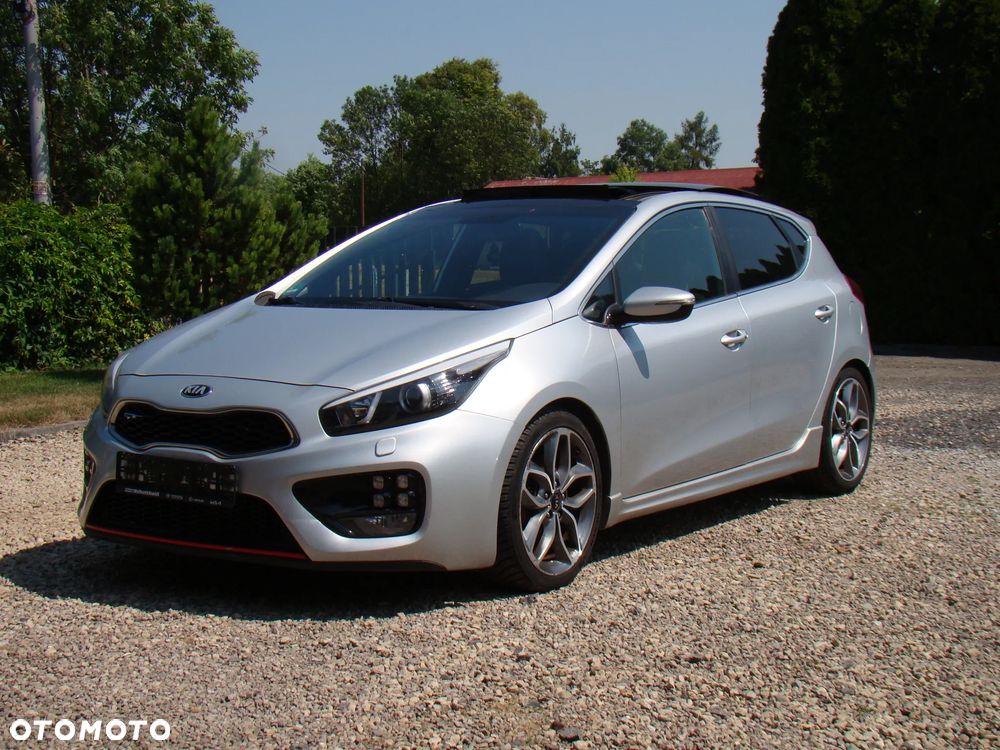 Kia Ceed 1.6 T-GDI GT - 13