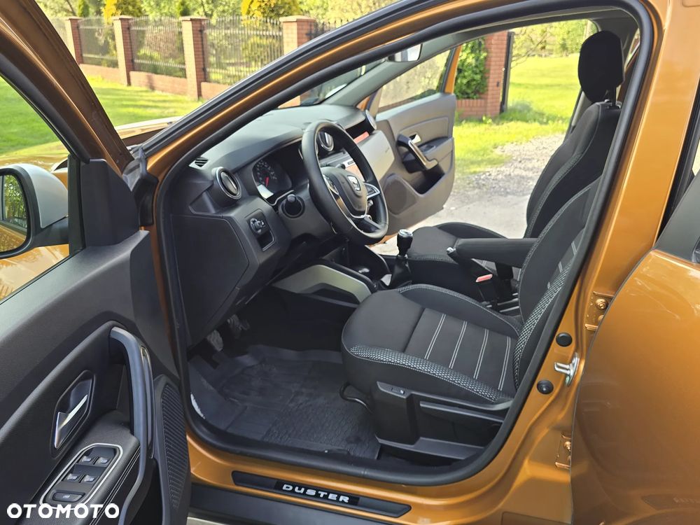 Dacia Duster 1.6 SCe Prestige - 5