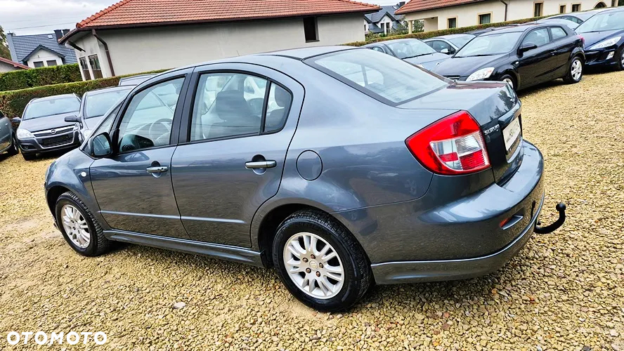 Suzuki SX4 1.6 GS/Premium - 19