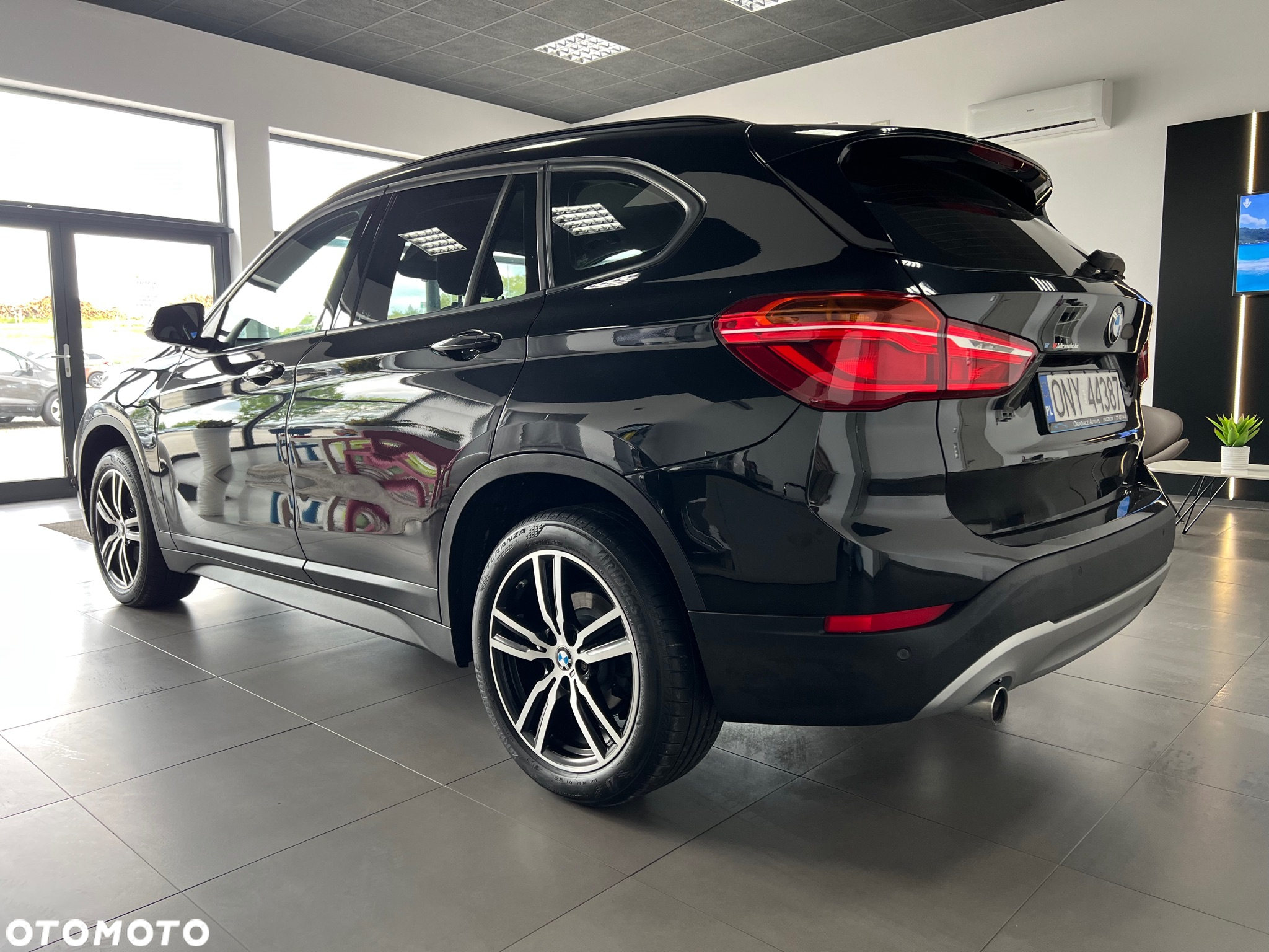 BMW X1 - 3