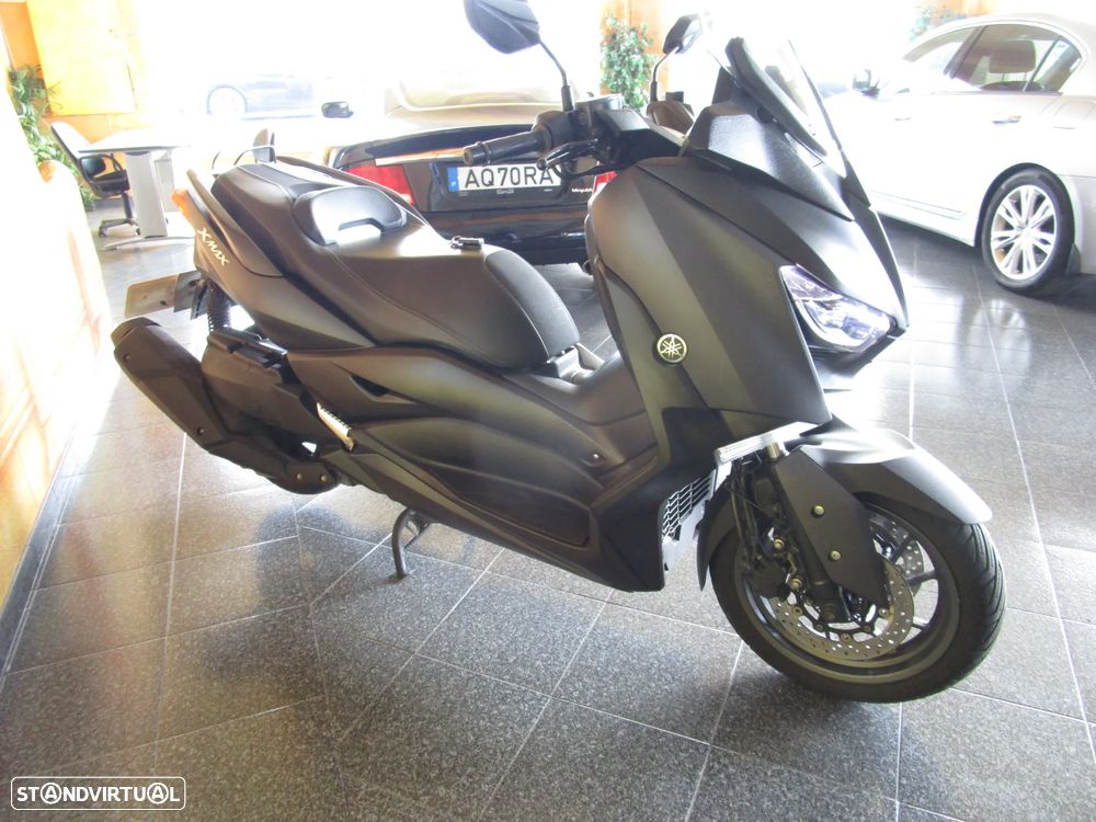 Yamaha X-Max - 17