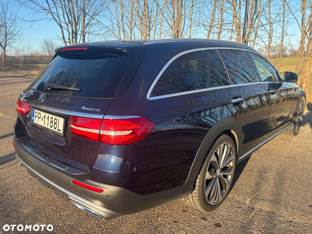 Mercedes-Benz Klasa E 220 d 4-Matic 9G-TRONIC - 6