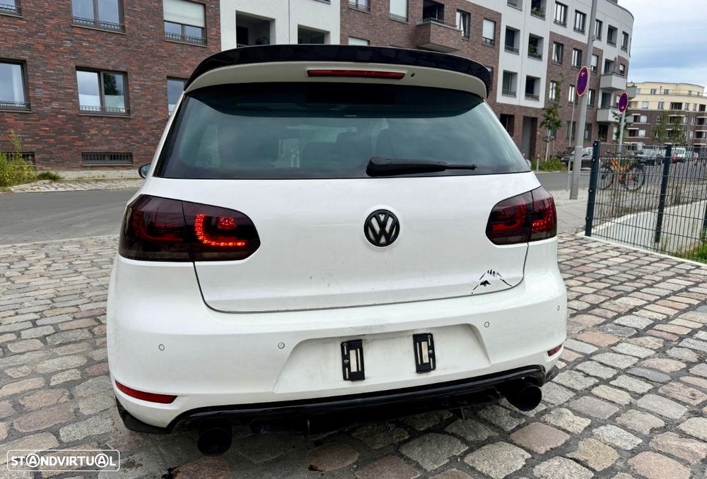 VW Golf 2.0 TSi GTI DSG - 5
