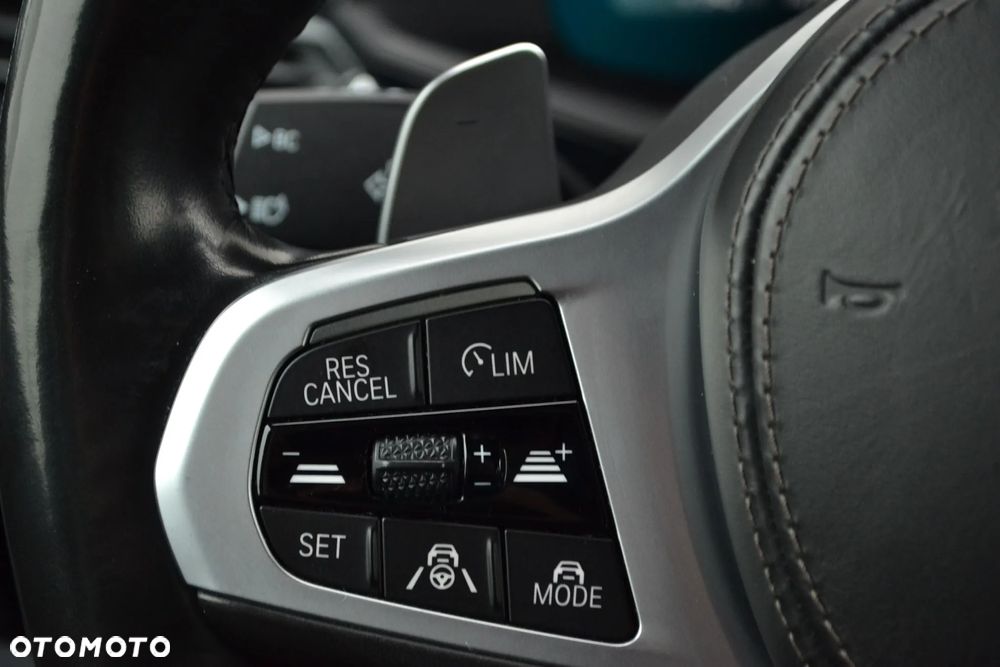 BMW X5 xDrive30d - 19