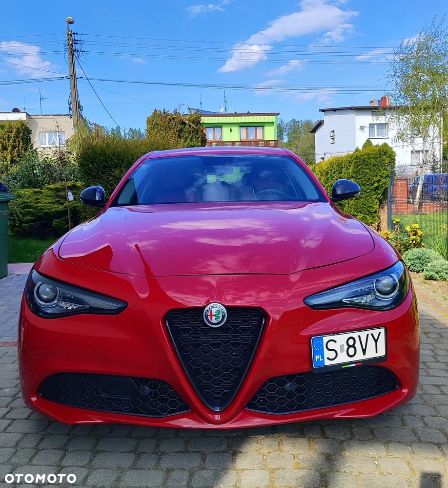 Alfa Romeo Giulia 2.0 Turbo 16V AT8 Veloce Ti - 3