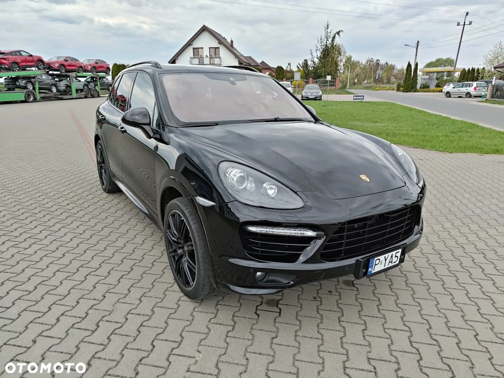 Porsche Cayenne Turbo Tiptronic S - 8
