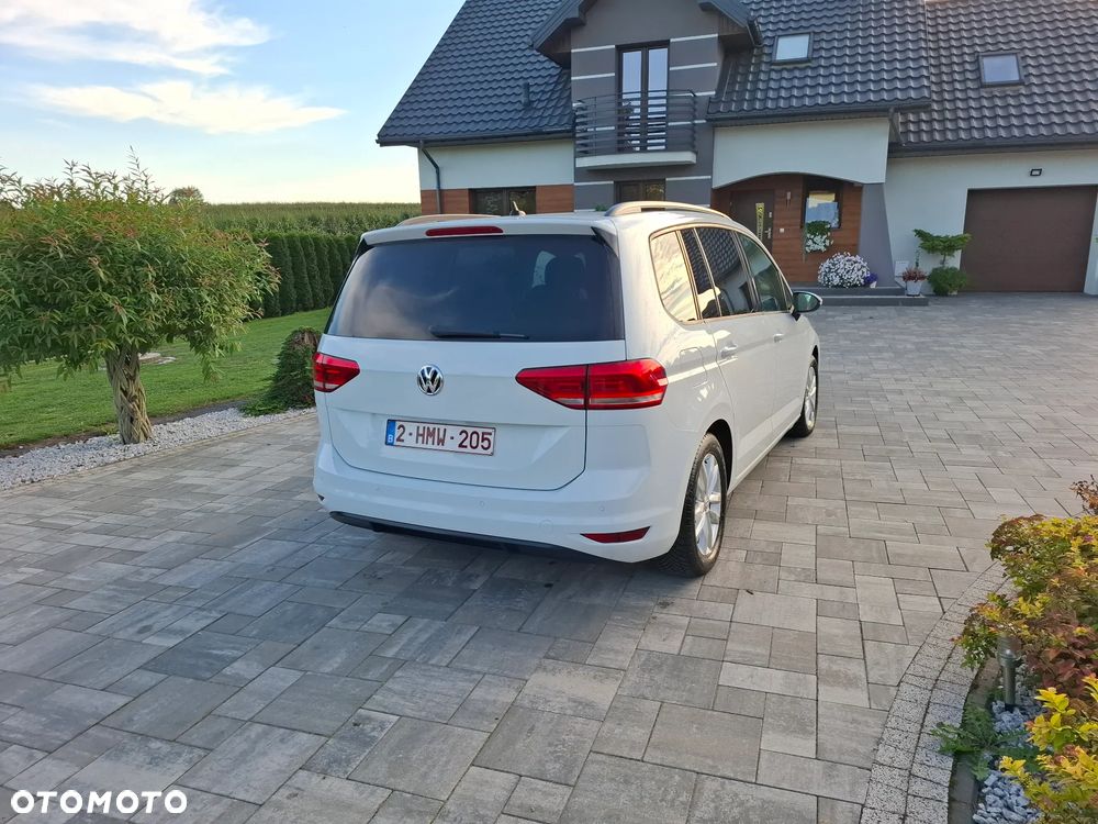 Volkswagen Touran 1.6 TDI SCR BlueMotion Technology Comfortline - 11