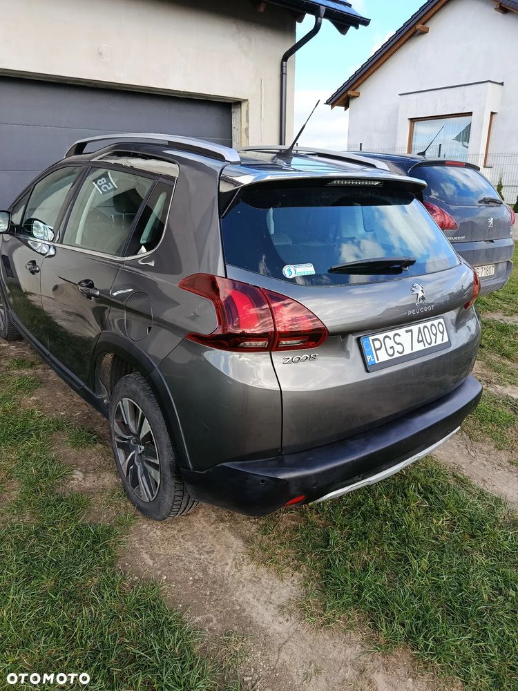 Peugeot 2008 PureTech 82 Allure - 6