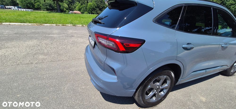 Ford Kuga 2.5 FHEV AWD ST-Line - 30