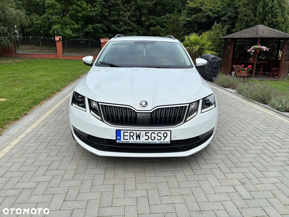 Skoda Octavia 2.0 TDI Drive DSG - 2