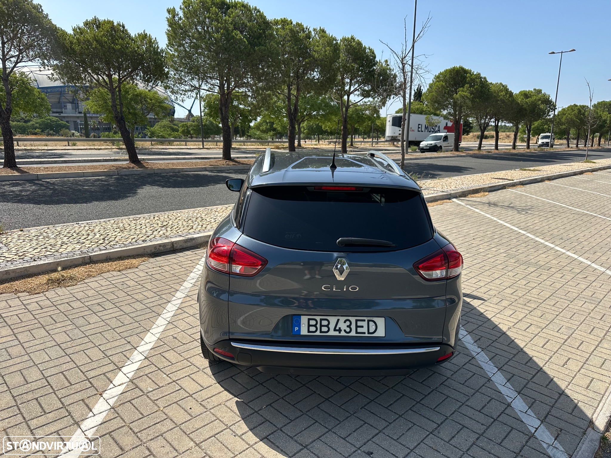 Renault Clio Sport Tourer (Energy) dCi 90 Start & Stop EDC INTENS - 3