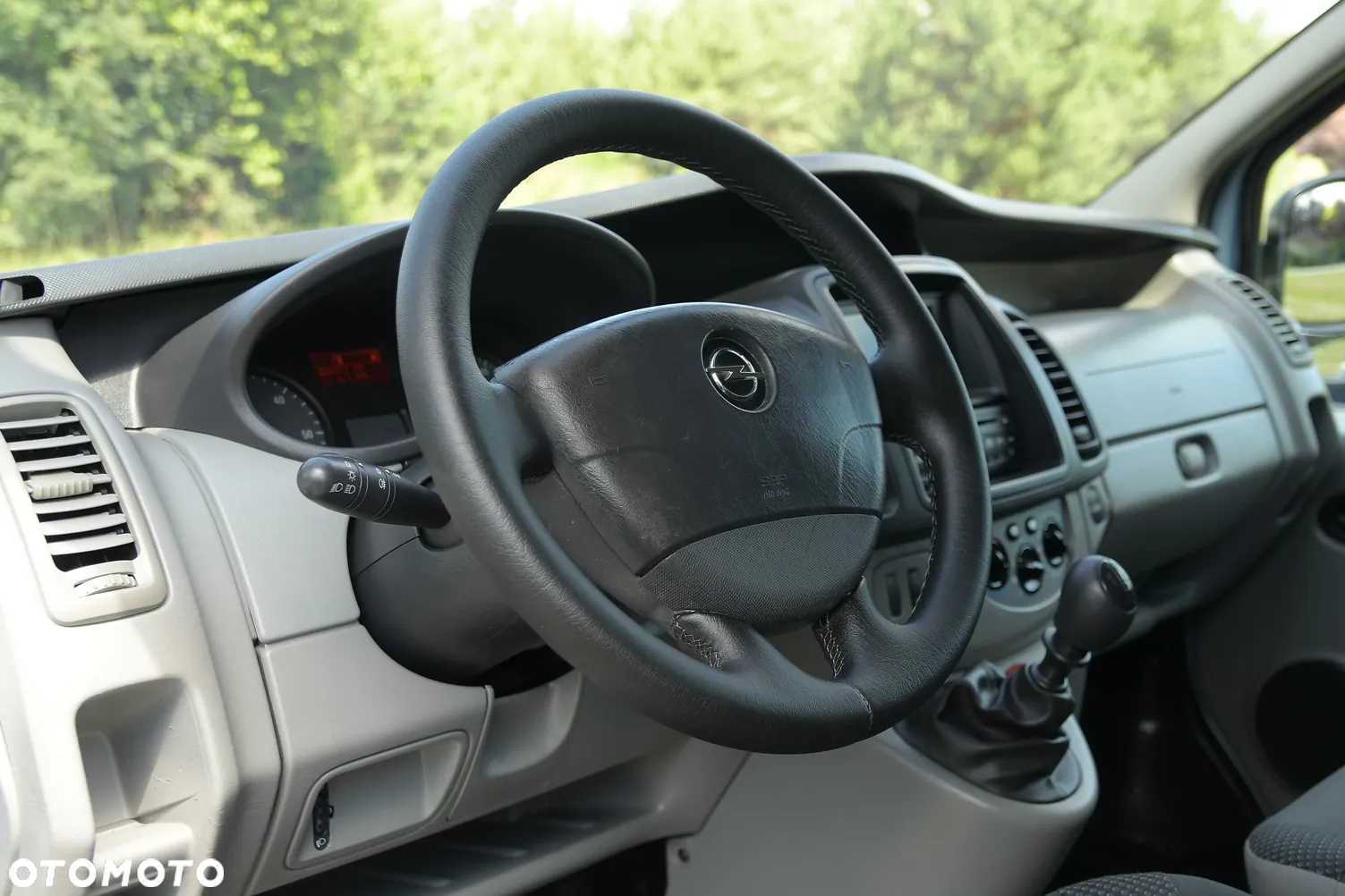 Opel Vivaro L2H1 2.9t - 23
