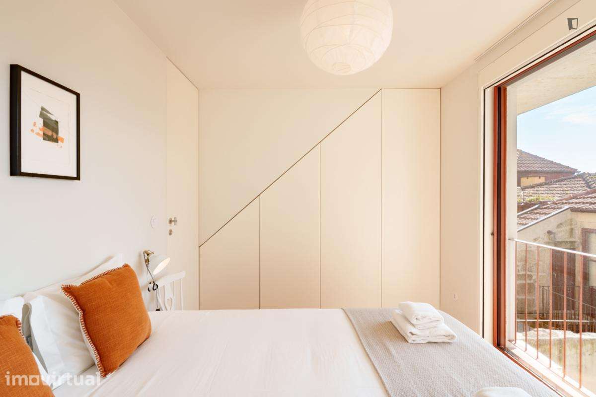 Apartamento com 3 quartos - localizado em Miragaia Porto - Grande imagem: 5/46