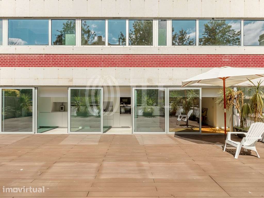 Apartamento T3 duplex com terraço, na Lapa, em Lisboa - Grande imagem: 3/27