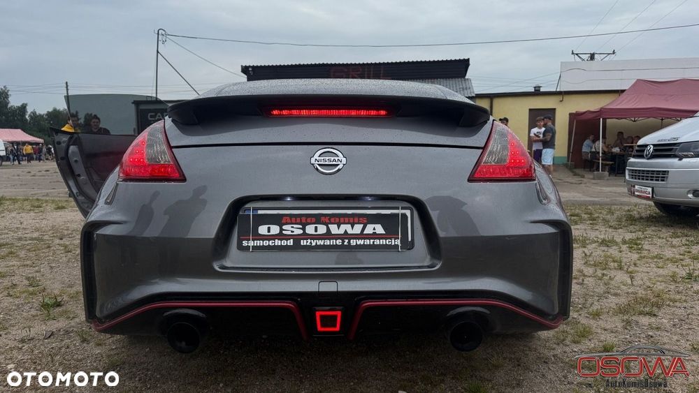Nissan 370 Z - 16