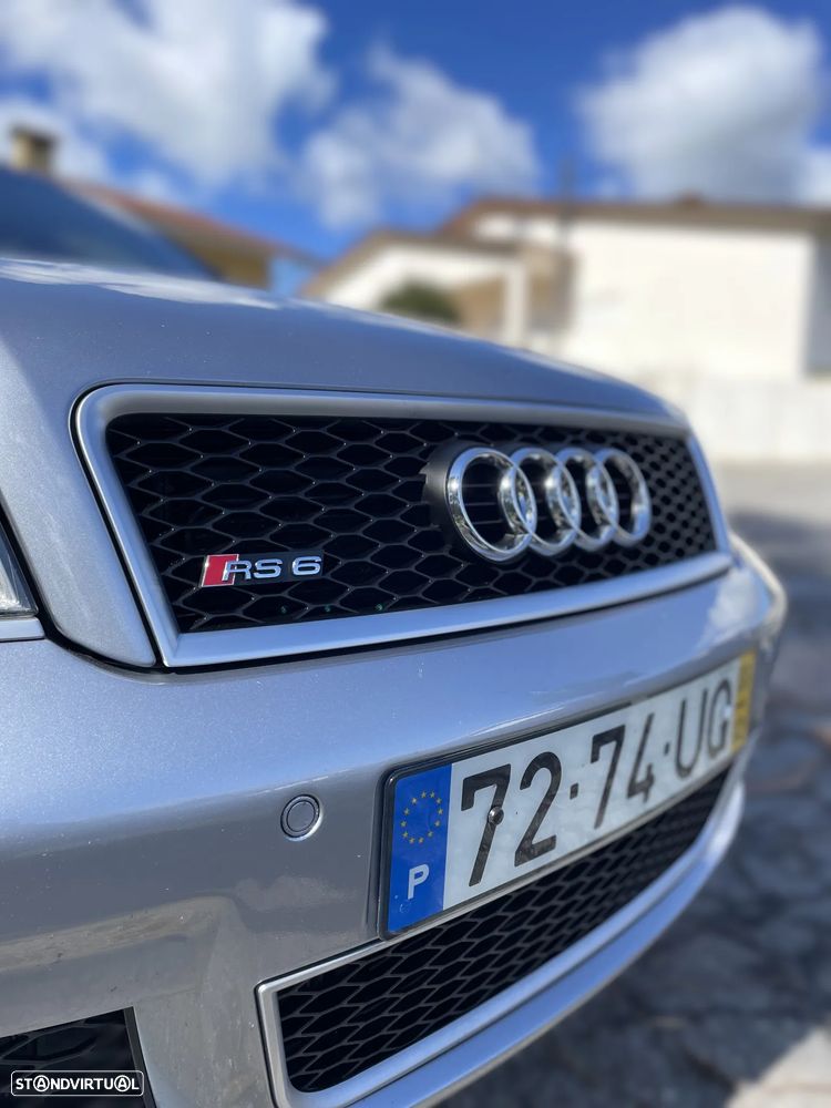 Audi RS6 Avant 4.2 V8 Tiptronic - 17