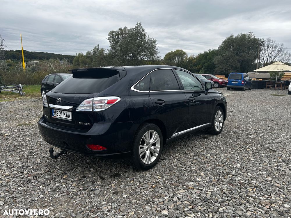 Lexus Seria RX - 9