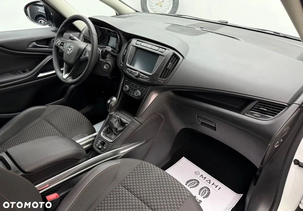 Opel Zafira 1.4 Turbo (ecoFLEX) Start/Stop Innovation - 17