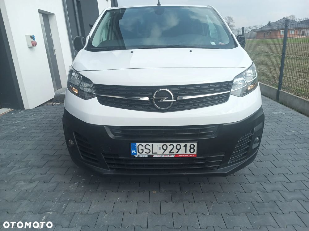 Opel Vivaro - 15