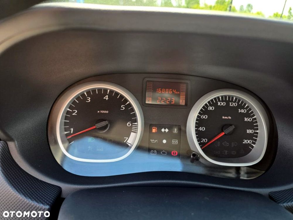 Dacia Duster 1.6 Euro5 - 23