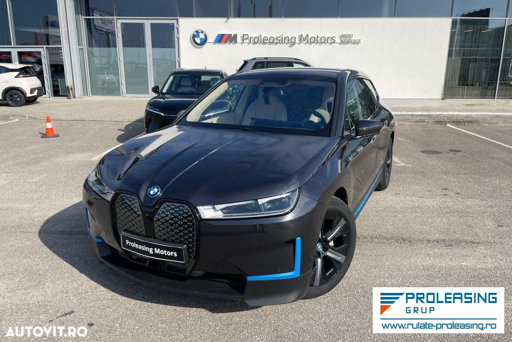BMW iX - 2