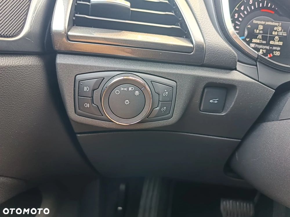 Ford Mondeo 1.5 EcoBoost Titanium - 28