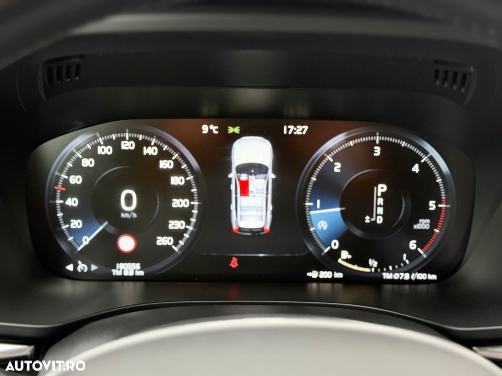 Volvo XC 60 D4 Momentum Pro - 13