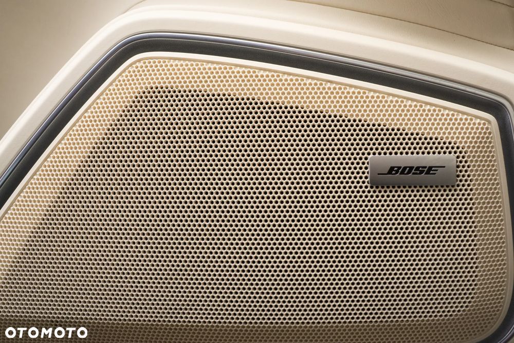 Porsche Panamera 4 Platinum Edition - 15