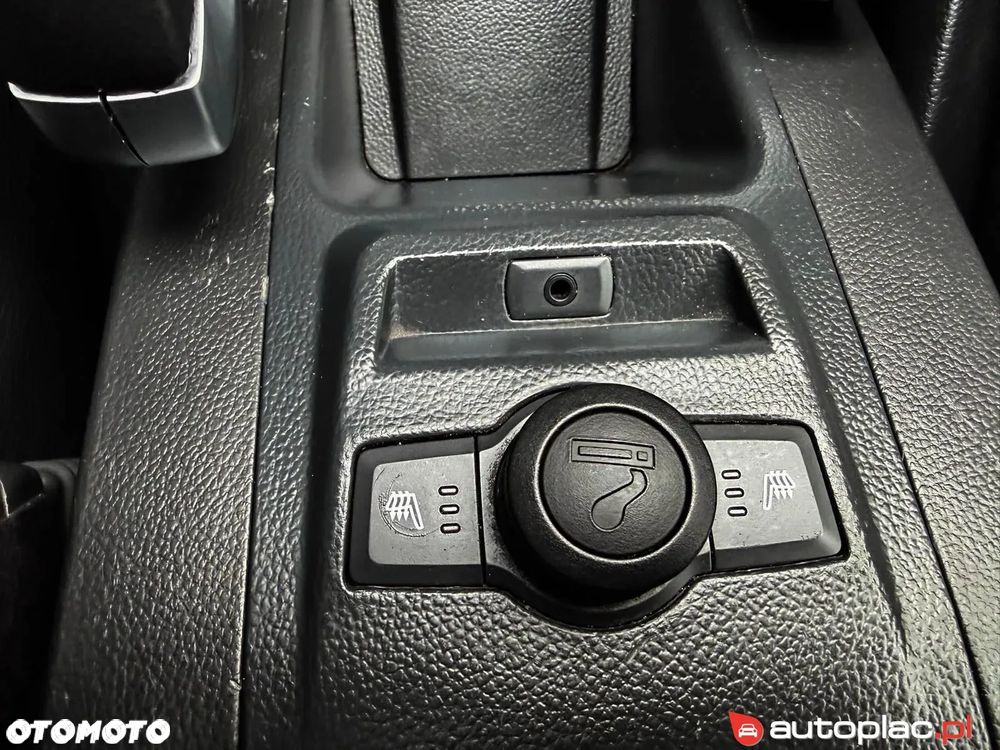 Opel Antara - 38