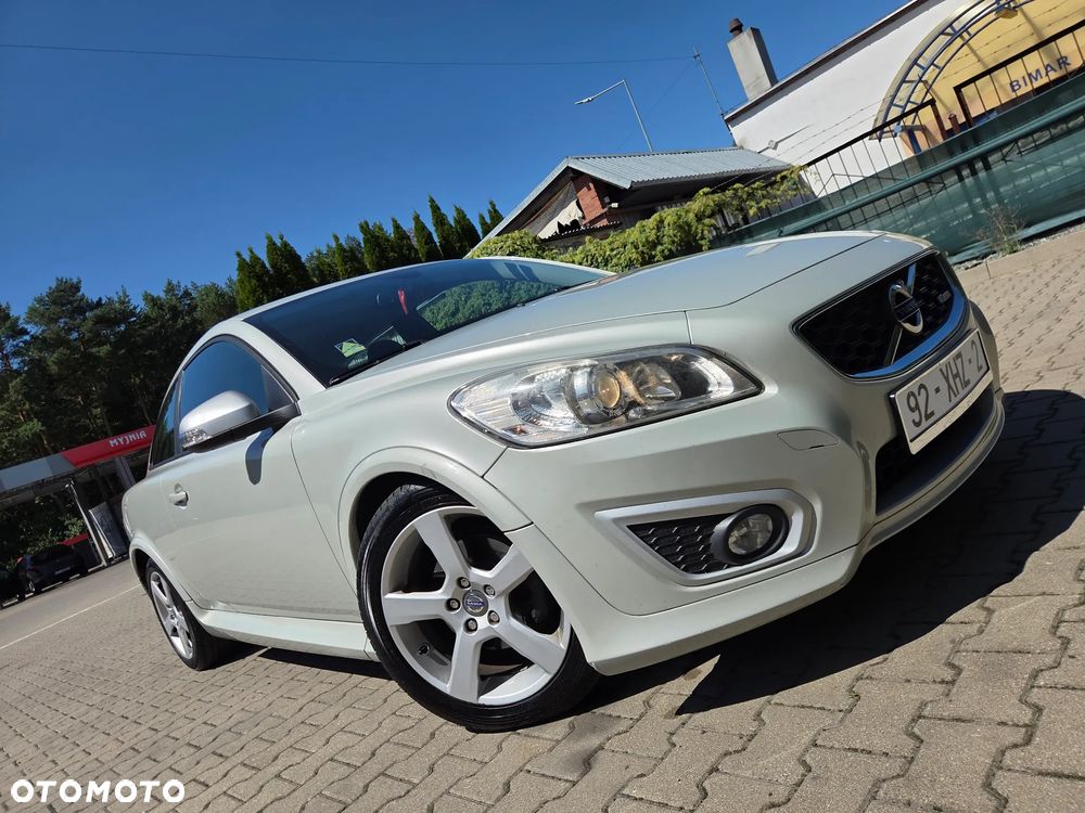 Volvo C30 D2 DRIVe R-Design - 22