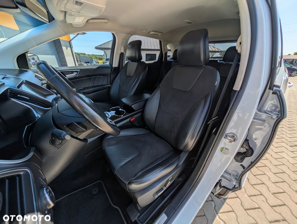 Ford Edge 2.0 TDCi Bi-Turbo 4x4 ST-LINE - 36