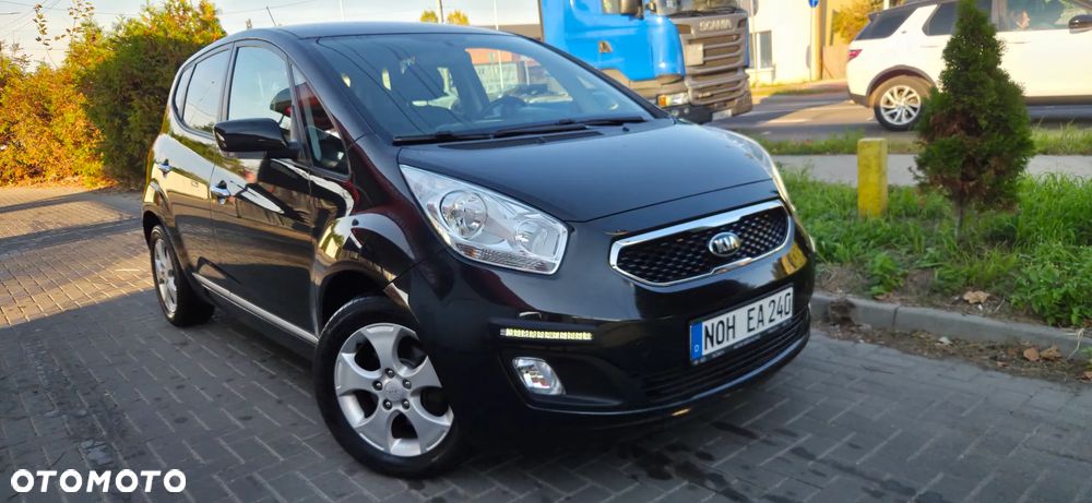 Kia Venga 1.6 CRDi 128 Dream Team Edition - 24