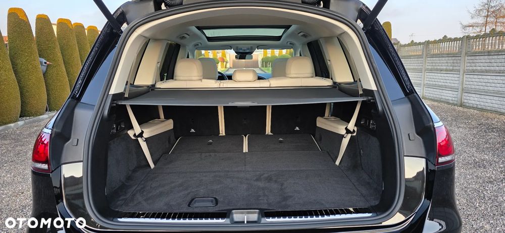 Mercedes-Benz GLS - 16