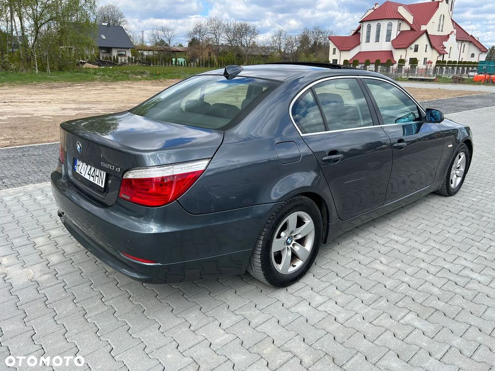 BMW Seria 5 - 12