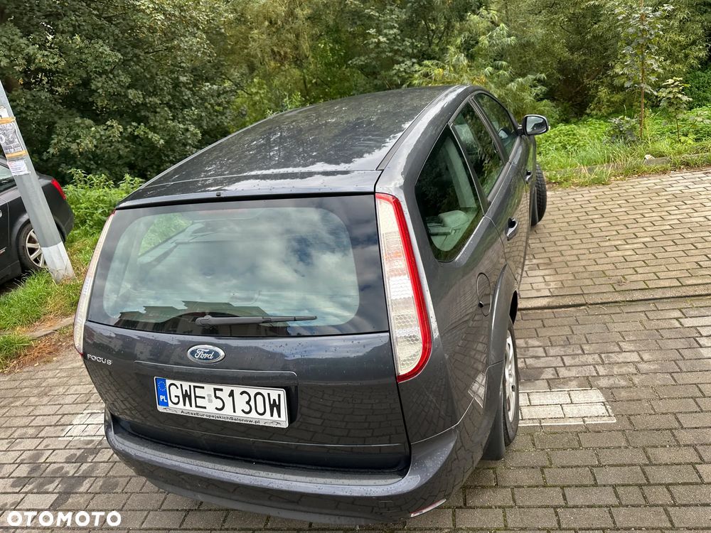 Ford Focus 1.8 Titanium - 10